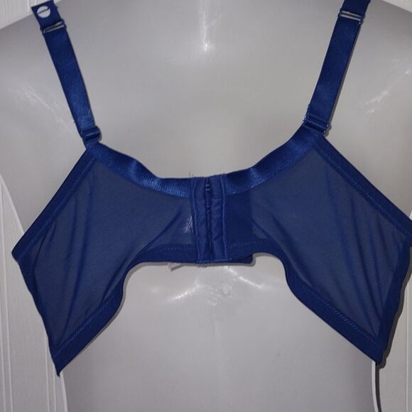 Like New Size 42 DD Plus Cacique Blue and White Lace Polka Dot Bra - Picture 2 of 4